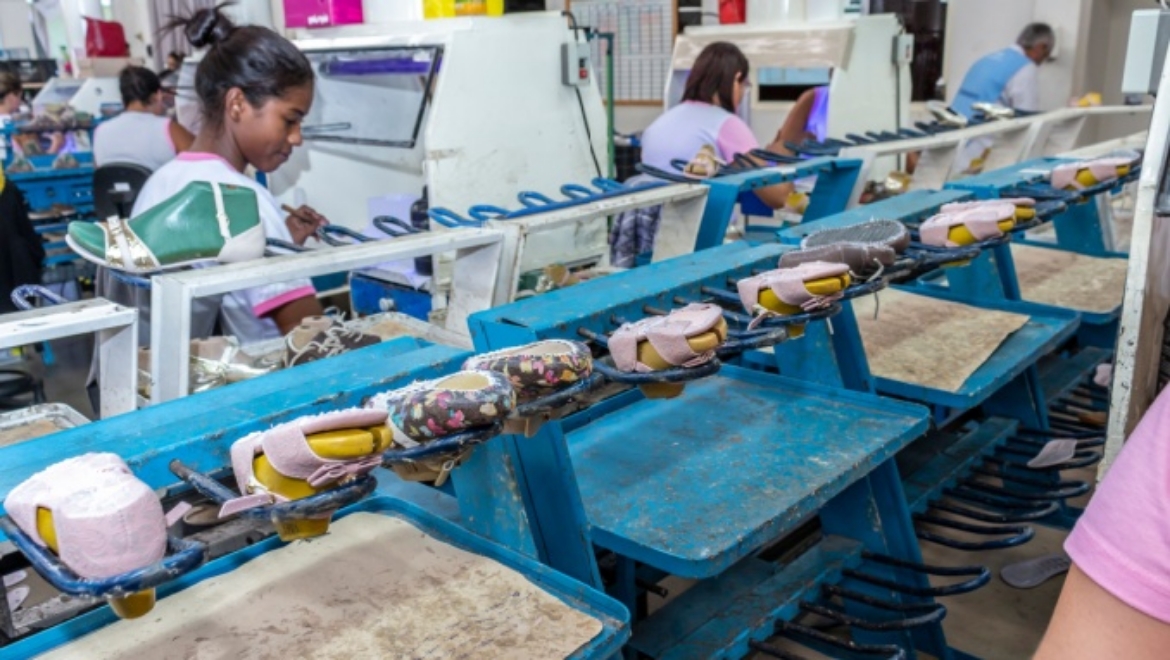 Cours de formation en ligne Reconnaître le travail forcé et le travail des enfants dans la chaîne d’approvisionnement : aperçu pour les employés